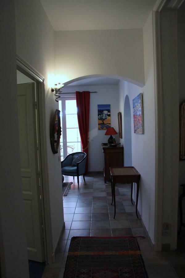 Appartement Avec Patio Et Garage Centre Ville Et Plage ساناري سور مير المظهر الخارجي الصورة